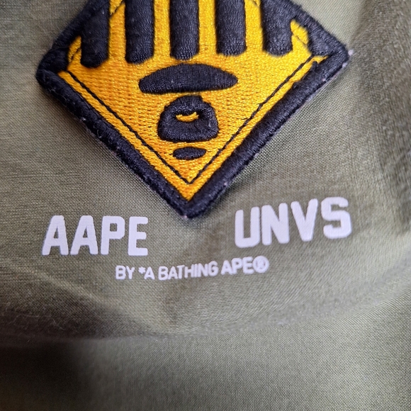 A Bathing Ape Brand " The Camo Ape" button-down short sleeve unity shirt size L. - Picture 6 of 16